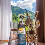 Gipfelglueck - In & Out Bad Kleinkirchheim