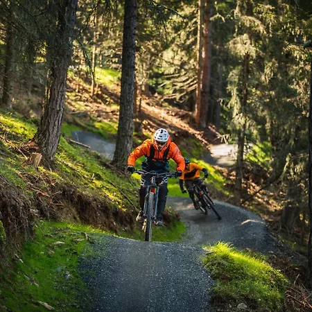 Gipfelglueck - Bike & Hike Lägenhet Bad Kleinkirchheim
