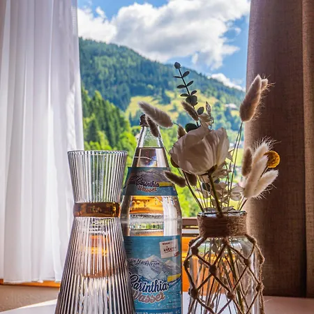 Gipfelglueck - In & Out Bad Kleinkirchheim